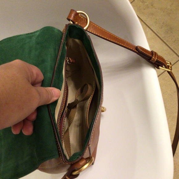 Dooney and Bourke Florentine Leather Bag - Picture 6 of 6